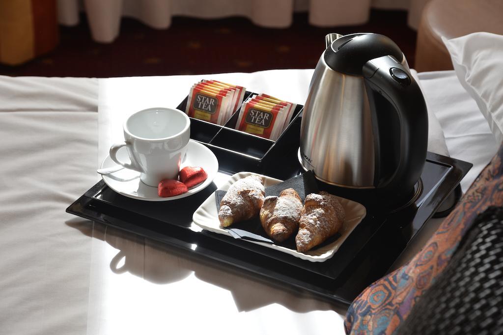 Mi Casa Es Tambien Tu Casa Vips Hotel Verona Kültér fotó