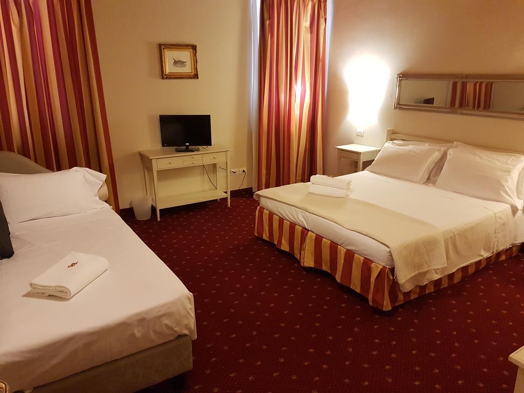 Mi Casa Es Tambien Tu Casa Vips Hotel Verona Kültér fotó