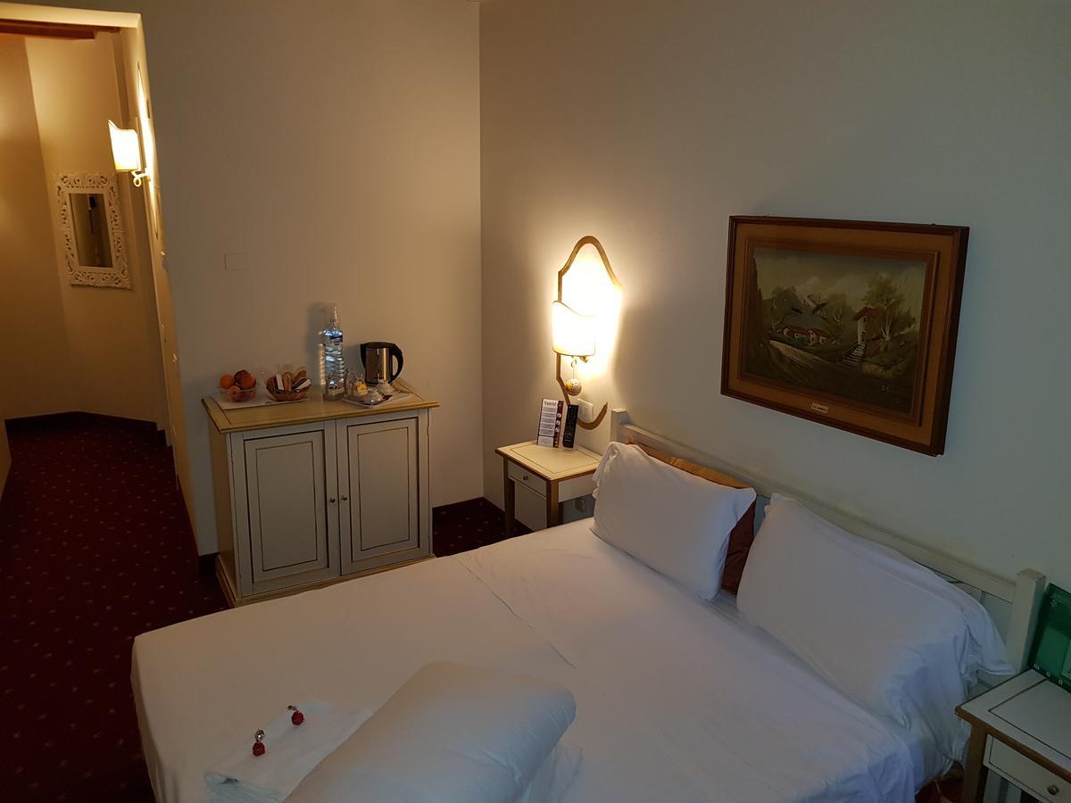 Mi Casa Es Tambien Tu Casa Vips Hotel Verona Kültér fotó