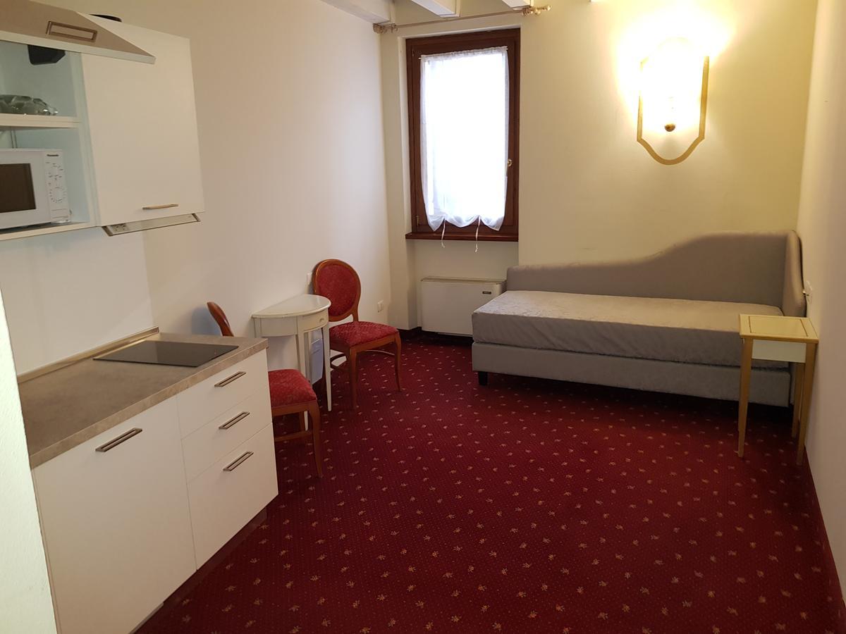 Mi Casa Es Tambien Tu Casa Vips Hotel Verona Kültér fotó
