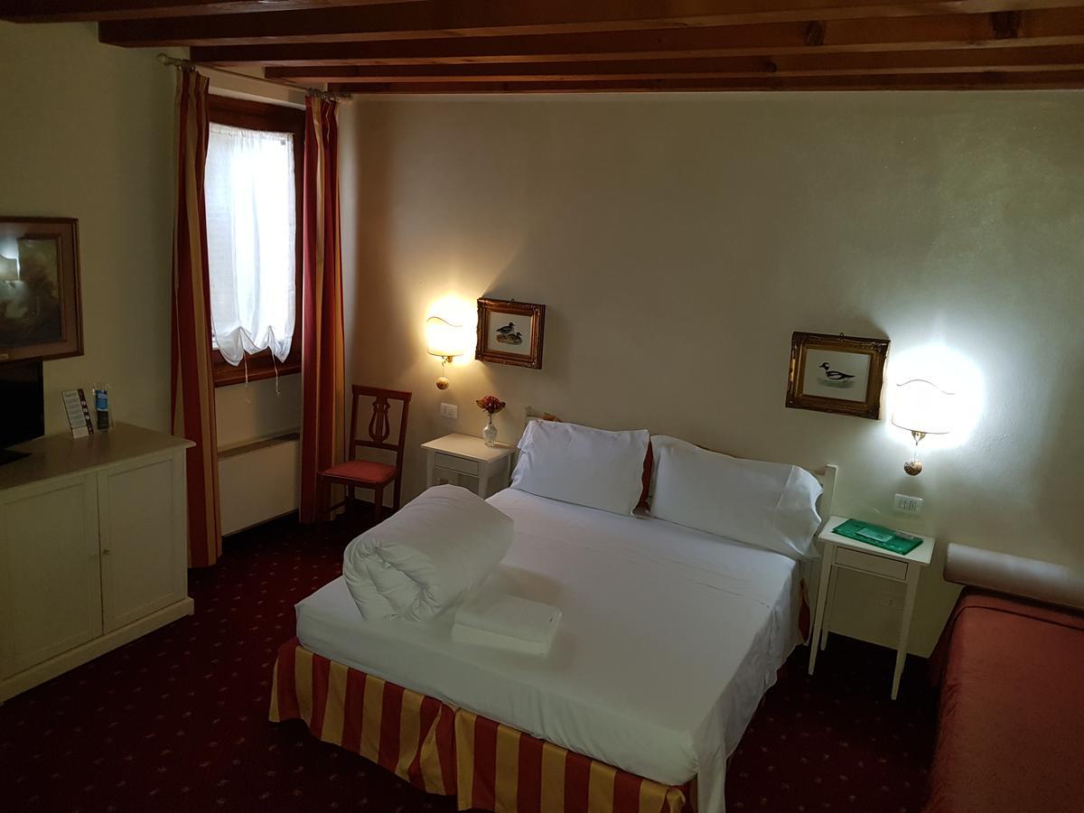 Mi Casa Es Tambien Tu Casa Vips Hotel Verona Kültér fotó