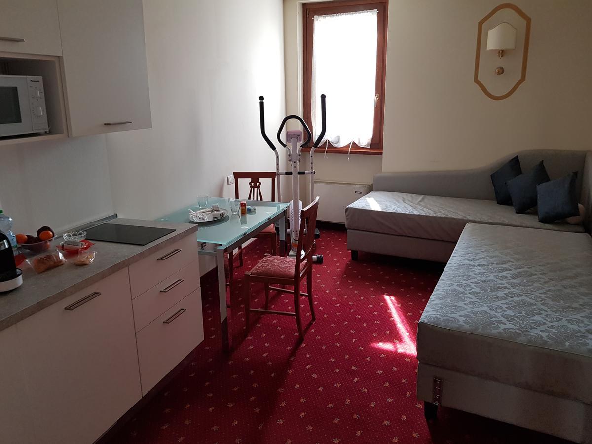 Mi Casa Es Tambien Tu Casa Vips Hotel Verona Kültér fotó