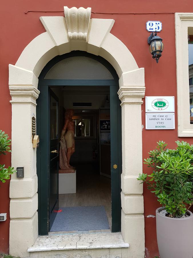 Mi Casa Es Tambien Tu Casa Vips Hotel Verona Kültér fotó