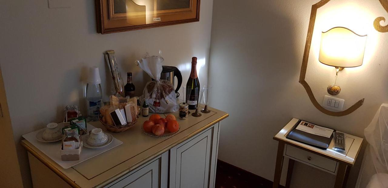 Mi Casa Es Tambien Tu Casa Vips Hotel Verona Kültér fotó